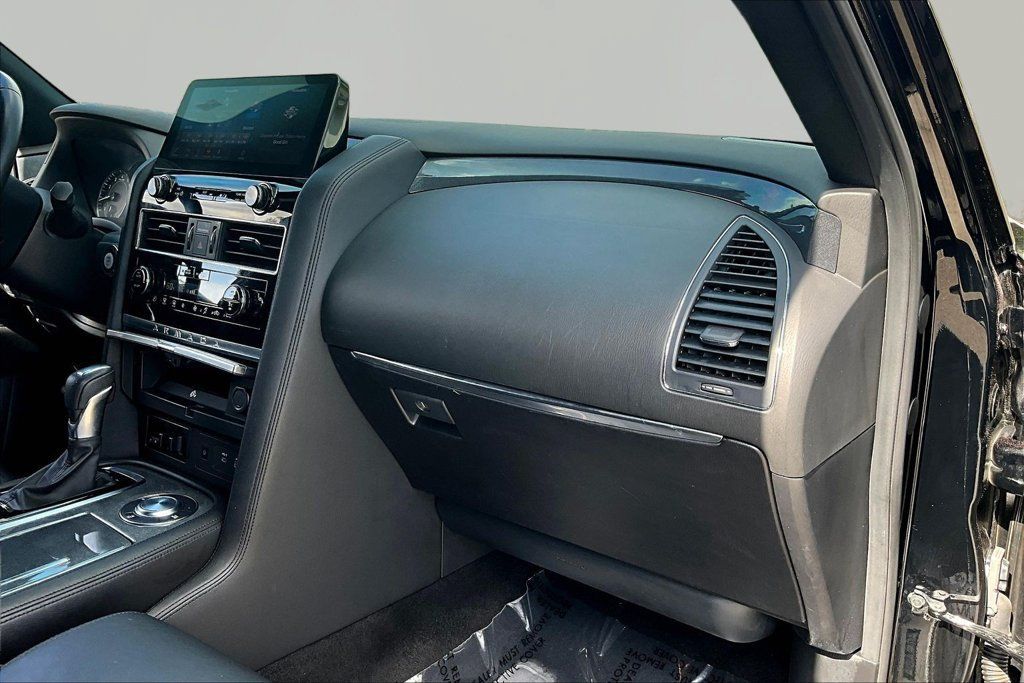 Used 2021 Nissan Armada SL w/ Midnight Edition Package RWD image 27