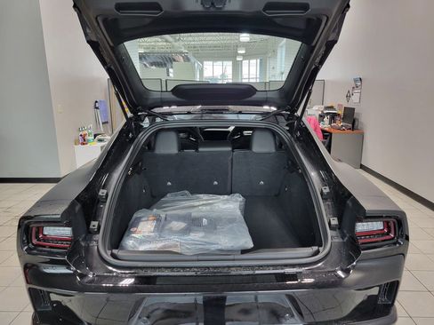 New 2026 Dodge Charger GT w/ Performance Handling Group image 7