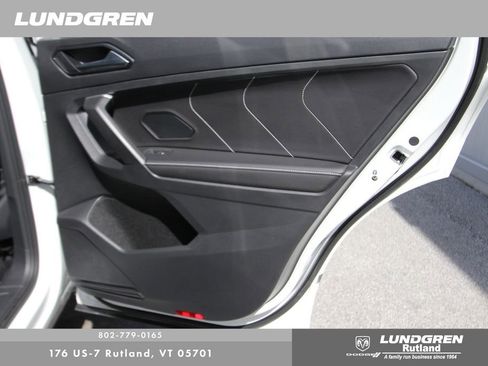 Used 2024 Volkswagen Tiguan SEL R-Line AWD/4WD image 22