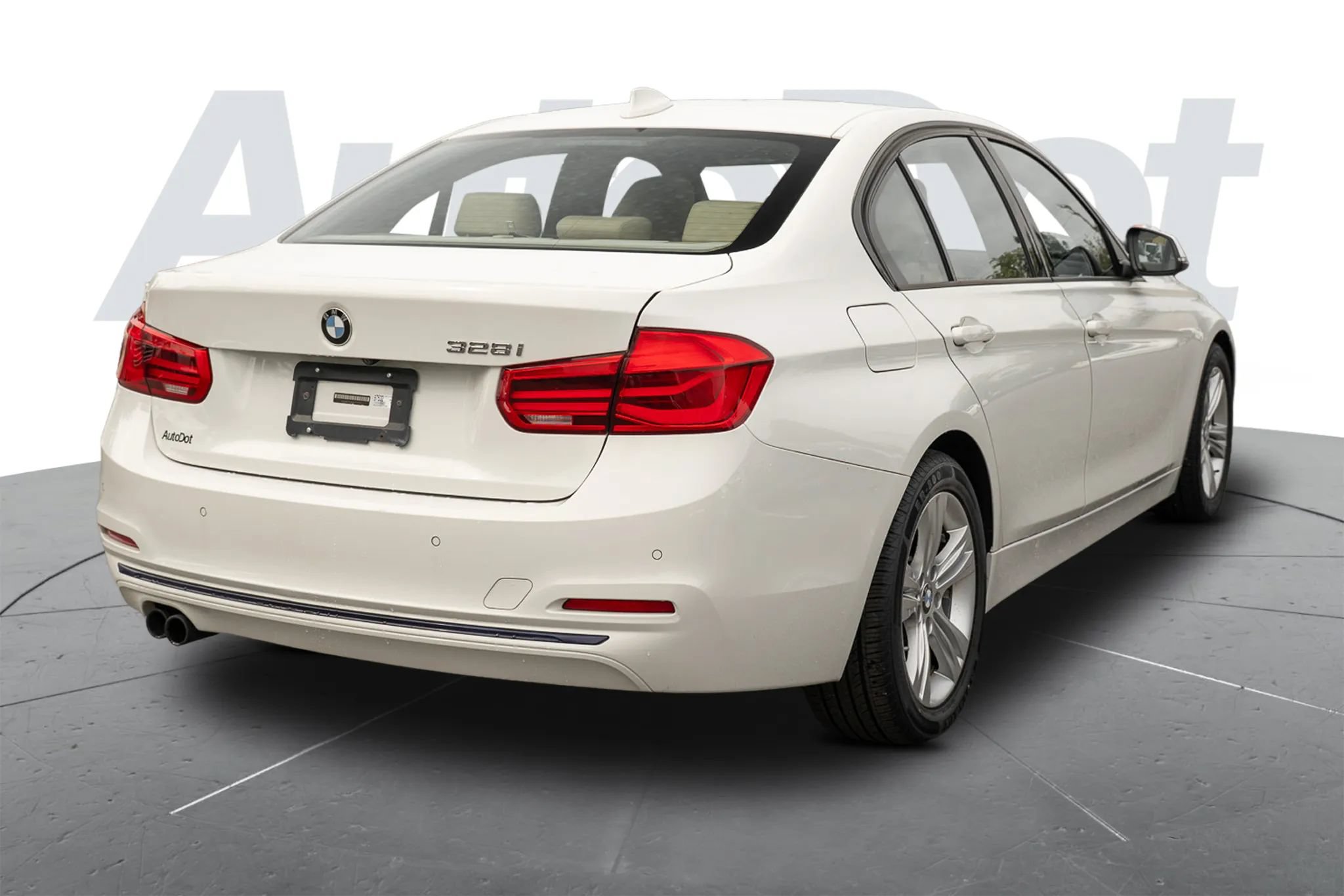 Used 2016 BMW 328i Sedan RWD image 3