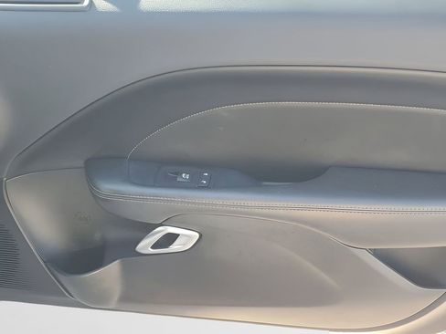 Used 2016 Dodge Challenger R/T Scat Pack image 43