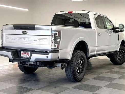 Used 2020 Ford F250 Lariat image 12