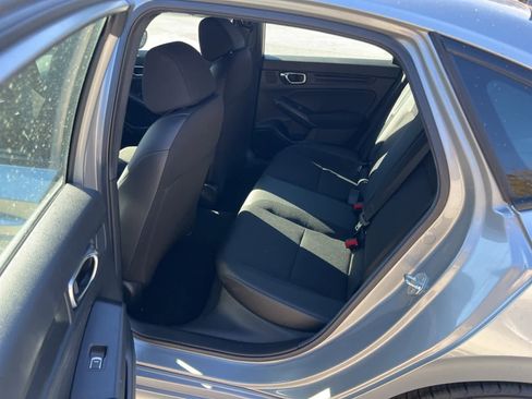 Used 2025 Honda Civic Sport image 15
