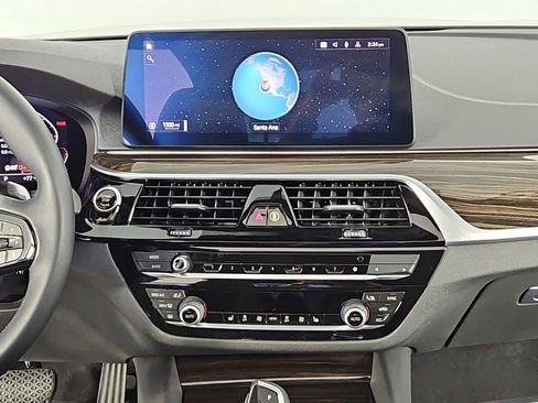 Certified 2023 BMW 530i w/ Convenience Package RWD image 23