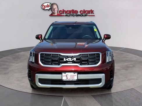 Used 2024 Kia Telluride S FWD image 8