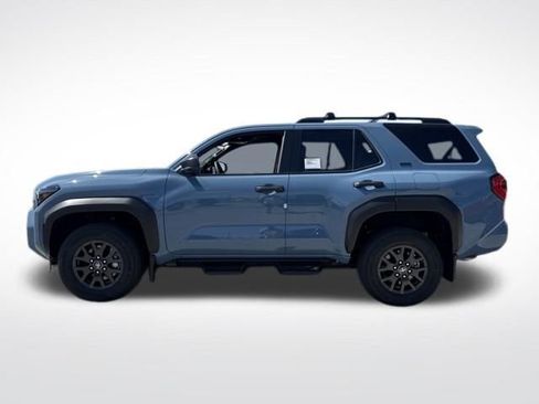 New 2026 Toyota 4Runner SR5 image 4