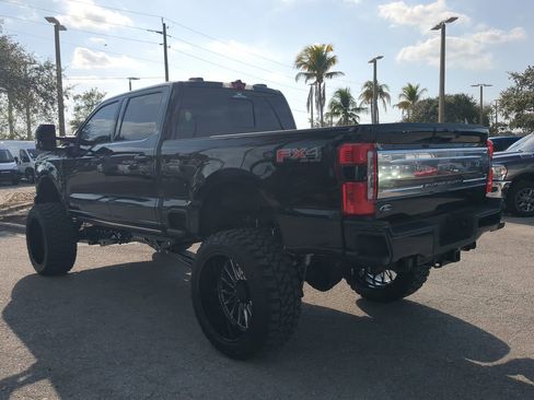 Used 2025 Ford F250 Platinum image 7