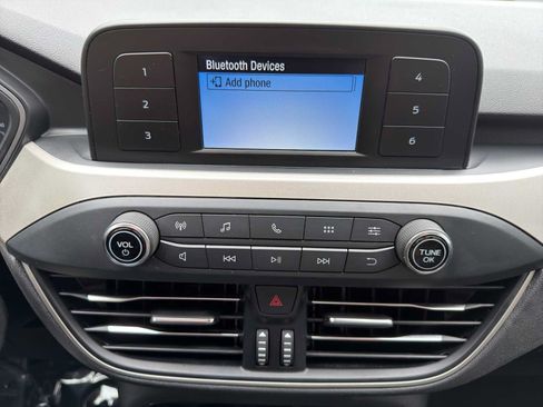 Used 2022 Ford Escape S AWD/4WD image 16
