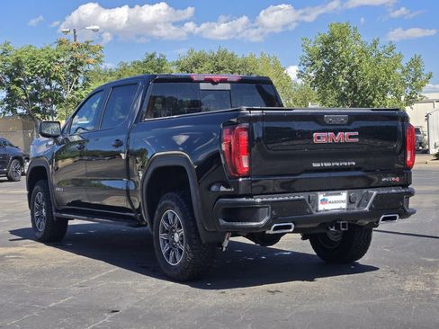 Used 2025 GMC Sierra 1500 AT4 w/ AT4 Premium Package AWD/4WD image 3