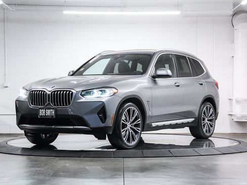 Certified 2023 BMW X3 sDrive30i w/ Premium Package RWD image 3