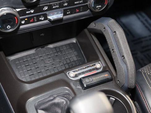 Used 2024 Ford Bronco Raptor image 35