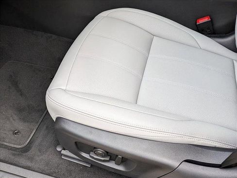 New 2026 Land Rover Range Rover Evoque S image 4