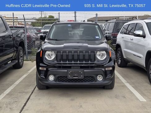 Used 2019 Jeep Renegade Altitude w/ UConnect 8.4 Nav Group AWD/4WD image 2