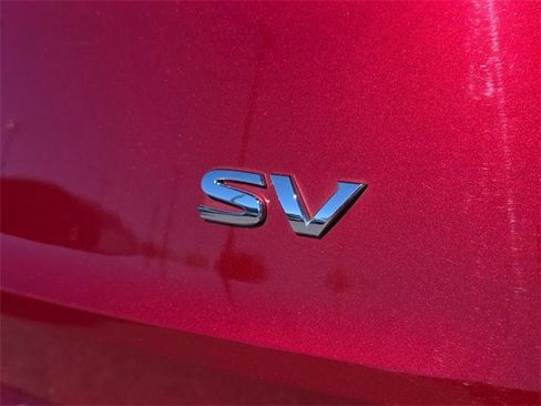 Used 2021 Nissan Rogue SV w/ Premium Package image 10