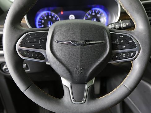 Used 2022 Chrysler Pacifica Pinnacle image 17