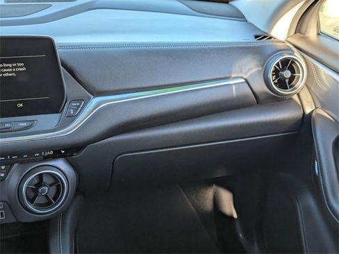 Used 2024 Chevrolet Blazer LT image 17