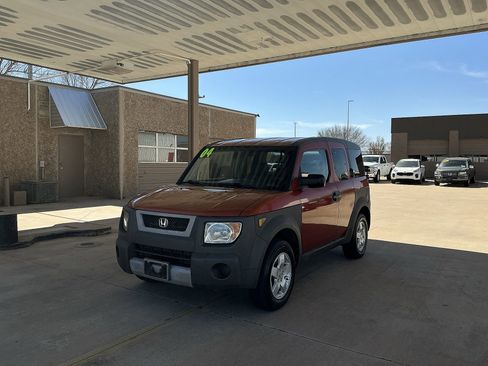Used 2004 Honda Element EX image 1