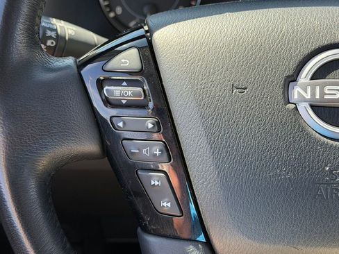 Used 2024 Nissan Armada SV image 12