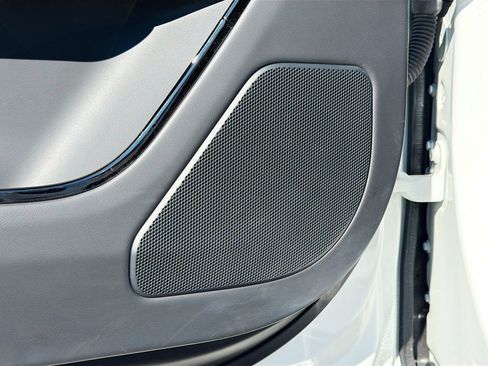 Used 2024 Land Rover Range Rover Sport SE image 26