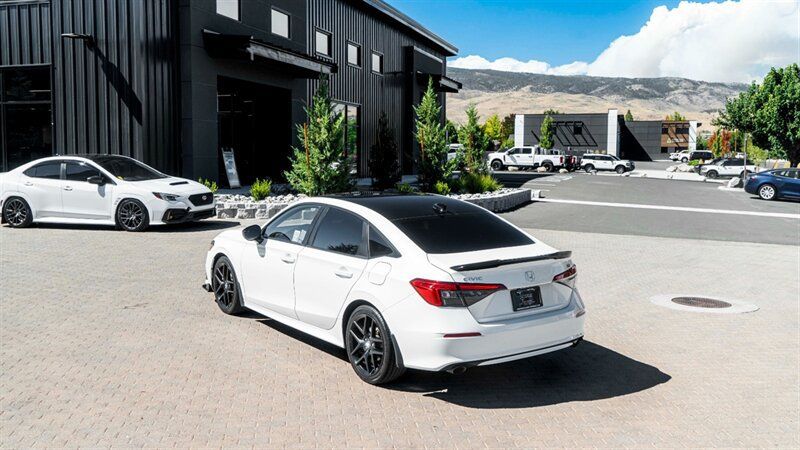 Used 2024 Honda Civic Si image 8
