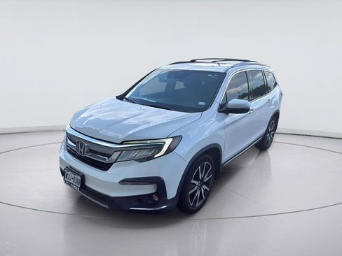 Used 2019 Honda Pilot Elite image 1