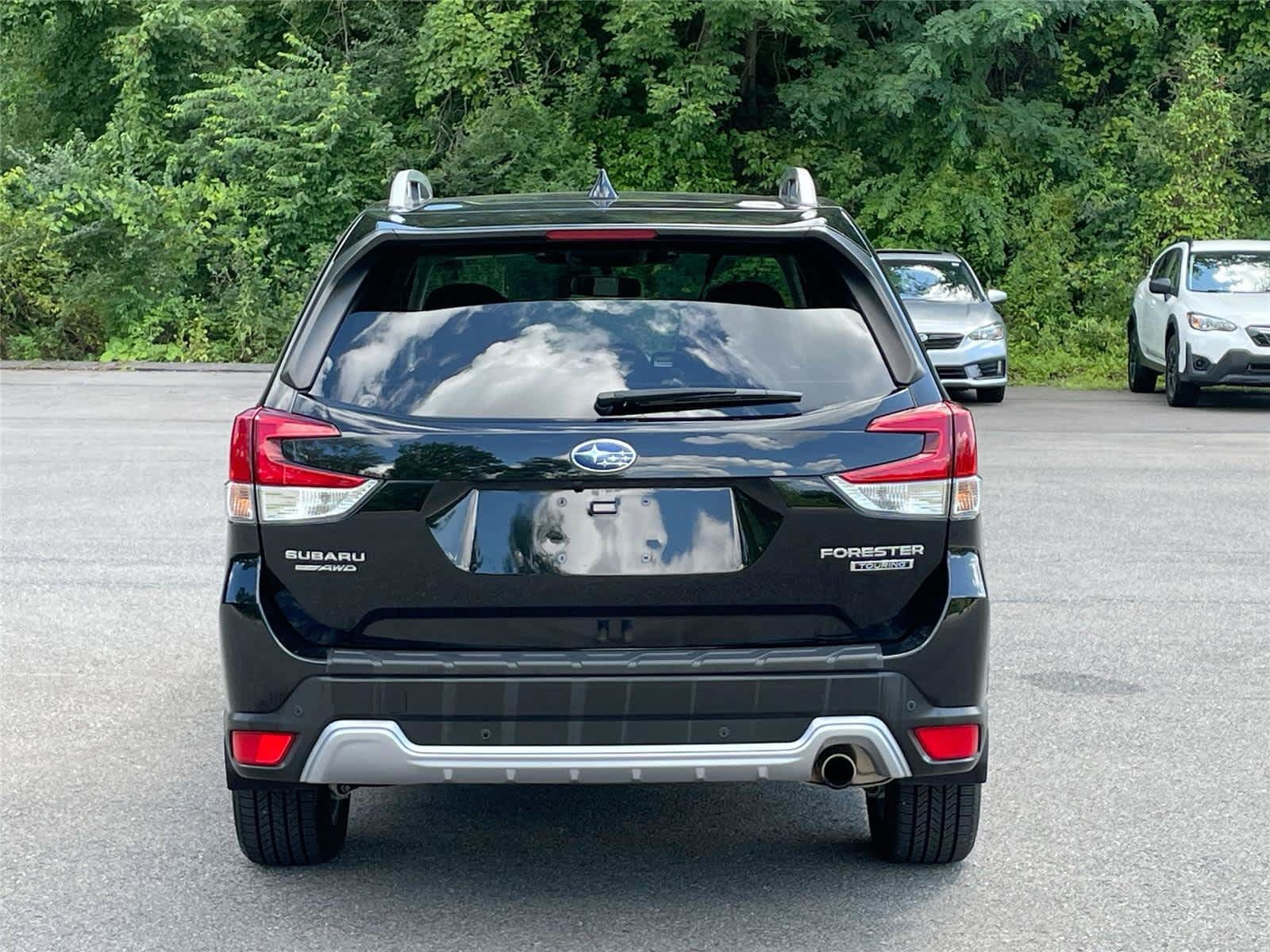 Certified 2023 Subaru Forester Touring AWD/4WD image 4