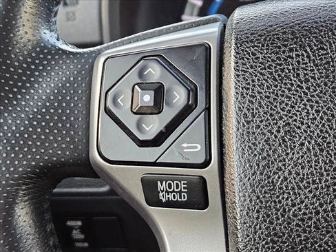 Used 2016 Toyota 4Runner SR5 Premium RWD image 21
