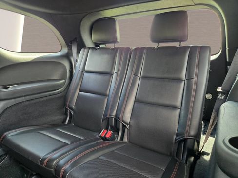 Used 2024 Dodge Durango GT RWD image 13