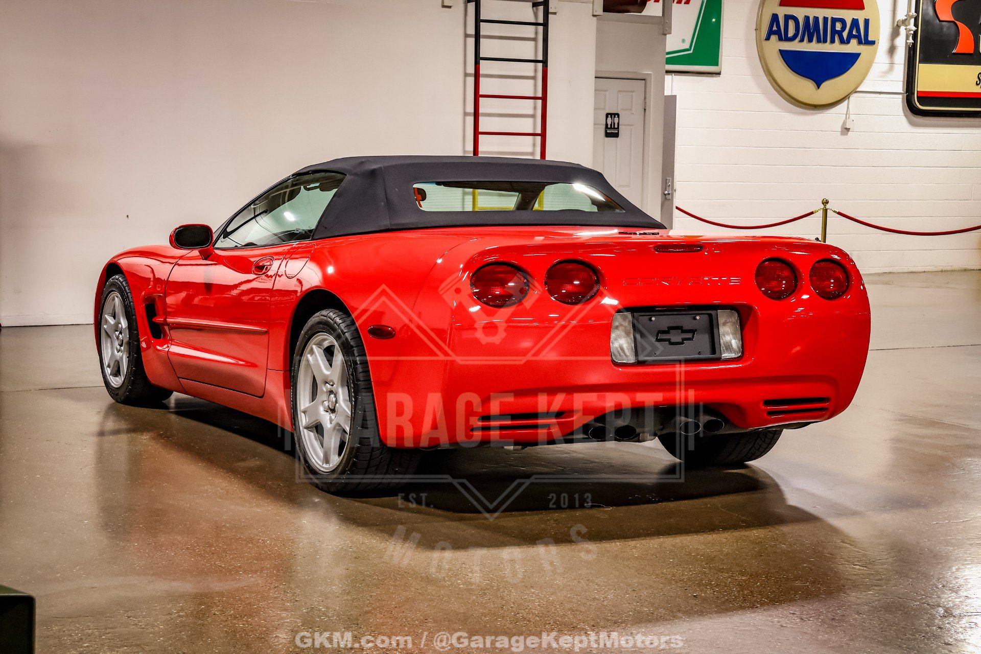 Used 1999 Chevrolet Corvette Convertible w/ Memory Pkg RWD image 6
