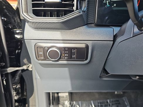 Used 2025 Ford Mustang Coupe image 26