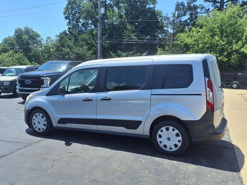 Used 2020 Ford Transit Connect XL FWD image 8