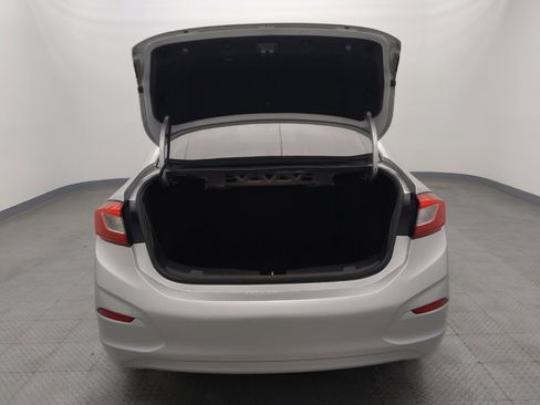 Used 2019 Chevrolet Cruze LT image 29
