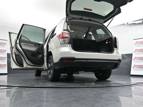 Used 2018 Subaru Forester 2.5i Limited image 43