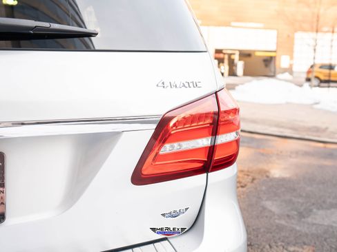 Used 2017 Mercedes-Benz GLS 550 4MATIC image 53