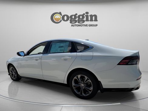 New 2025 Honda Accord EX-L image 3