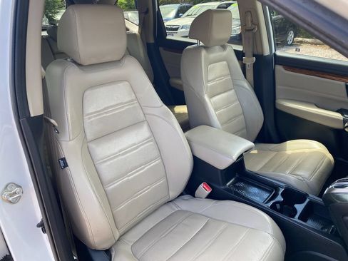 Used 2017 Honda CR-V EX-L image 16