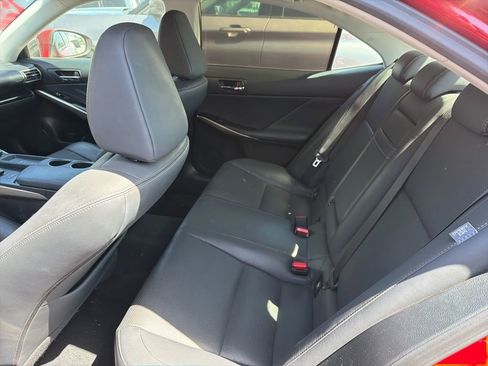 Used 2015 Lexus IS 250 RWD image 5