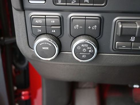 Used 2025 Chevrolet Tahoe Premier image 42