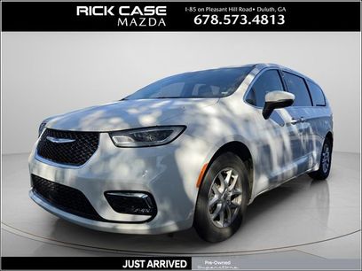 Used 2023 Chrysler Pacifica Touring-L
