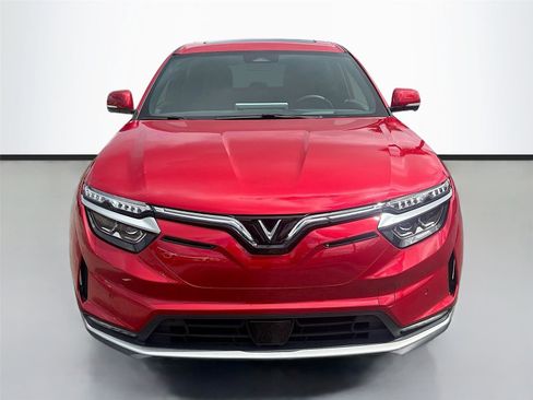 New 2025 VinFast VF 8 Plus image 2