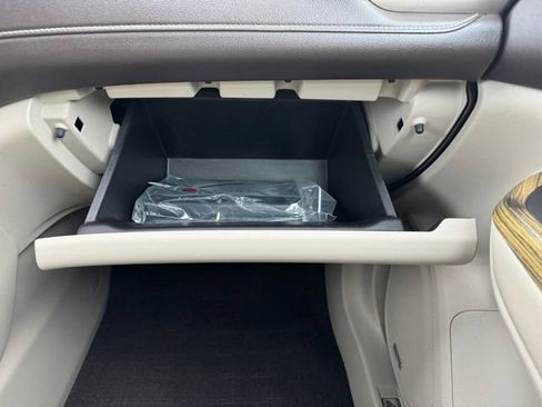 Used 2018 GMC Acadia Denali image 27