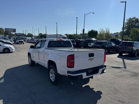 Used 2020 Chevrolet Colorado LT w/ Safety Package RWD image 5