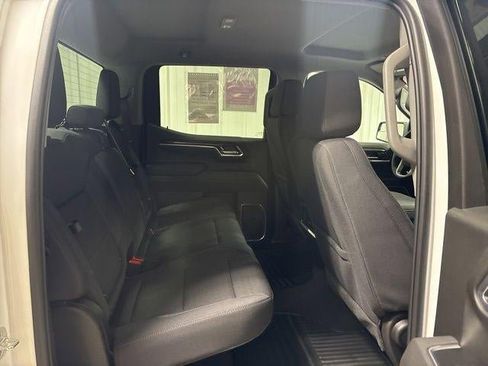 Used 2025 GMC Sierra 1500 Elevation image 26