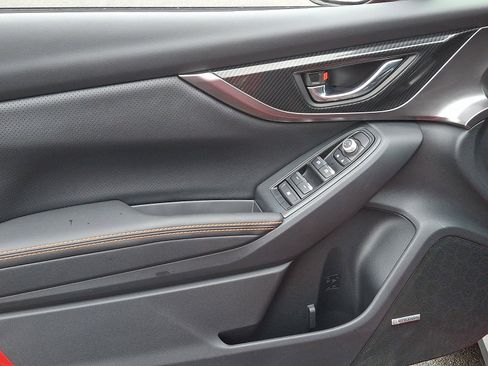 Used 2020 Subaru Crosstrek 2.0i Limited w/ Moonroof Package w/Navigation image 12