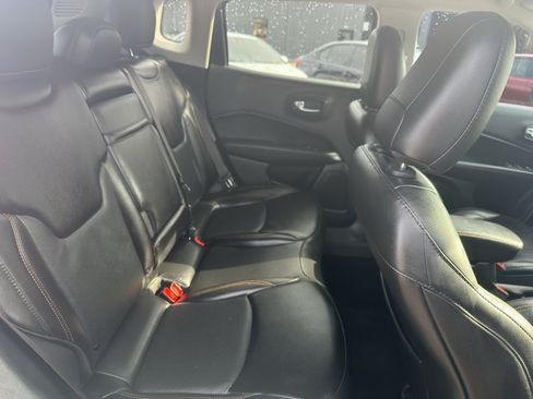 Used 2019 Jeep Compass Limited FWD image 21