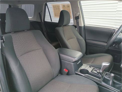 Used 2024 Toyota 4Runner TRD Off-Road image 4