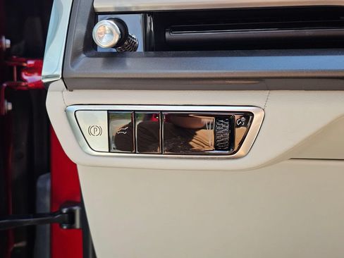 New 2026 Cadillac Vistiq Luxury AWD/4WD image 27