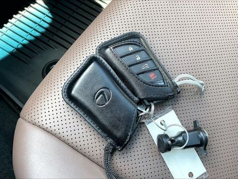 Used 2023 Lexus ES 350 w/ Premium Package FWD image 14