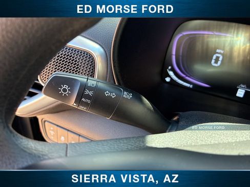 Used 2025 Kia Soul LX FWD image 26