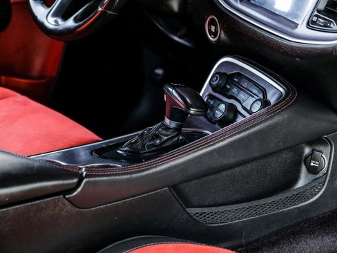 Used 2018 Dodge Challenger R/T Scat Pack RWD image 30